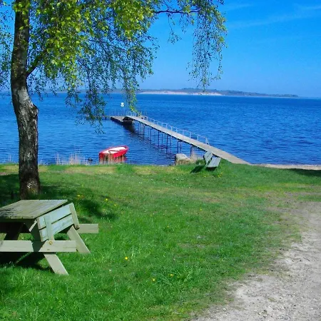 6 Person In Roslev Vester Grønning