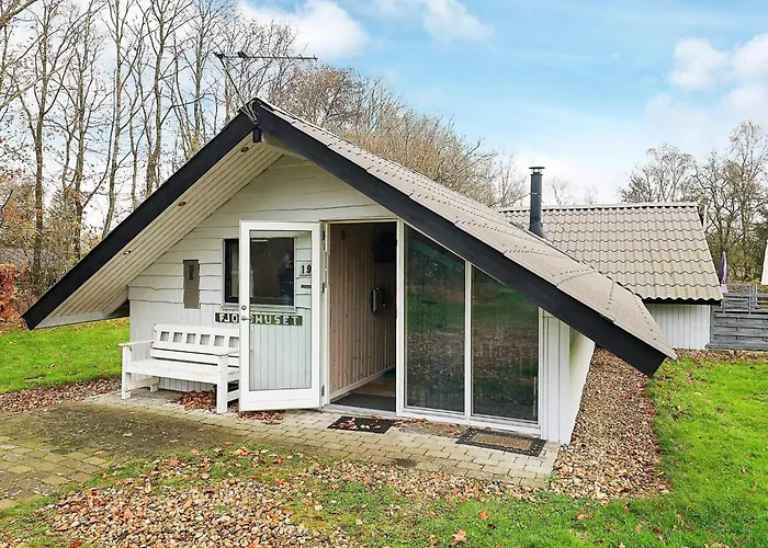 6 Person In Roslev-by Traum *